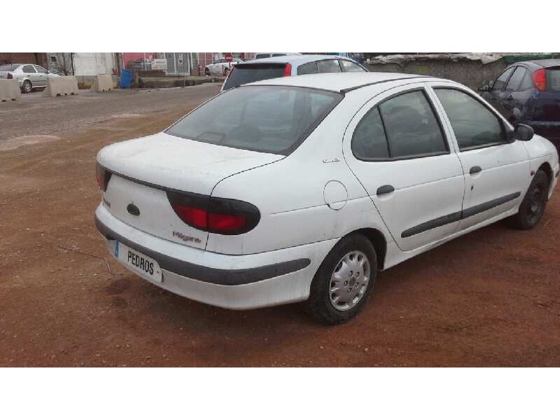 renault megane i classic (la0) del año 1998