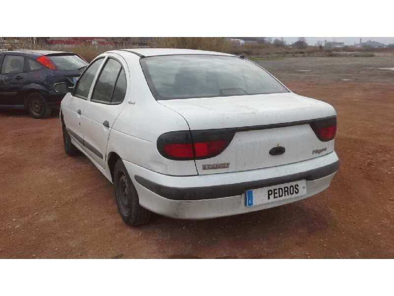 renault megane i classic (la0) del año 1998