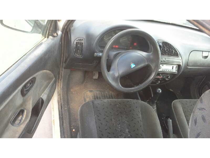 citroen saxo del año 1996