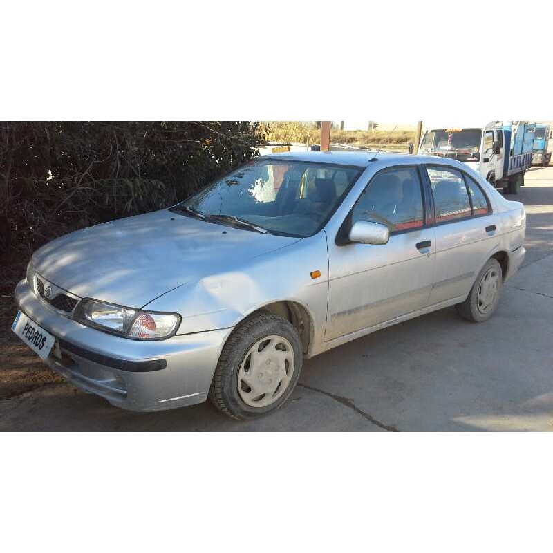 nissan almera (n15) del año 1999