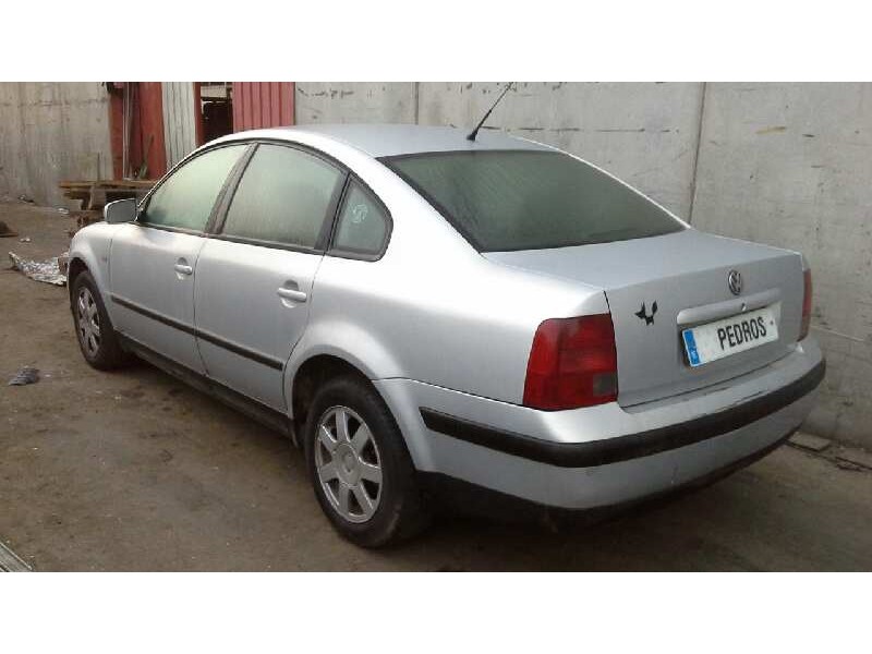 volkswagen passat berlina (3b2) del año 1998
