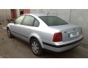 VOLKSWAGEN PASSAT BERLINA (3B2)