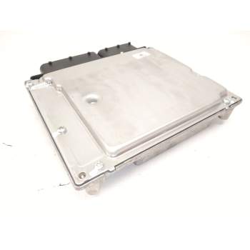 Recambio de centralita motor uce para bmw 1 (e81) 118 d referencia OEM IAM 7811701 0281015042 1039S26808