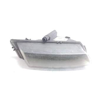 Recambio de faro antiniebla derecho para bmw serie 1 berlina (e81/e87) 118d referencia OEM IAM 7181288  