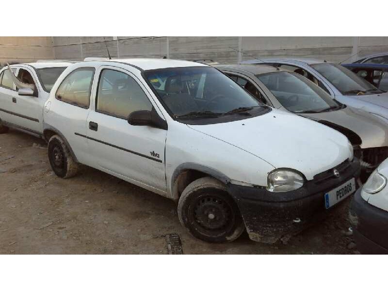 opel corsa b del año 1996