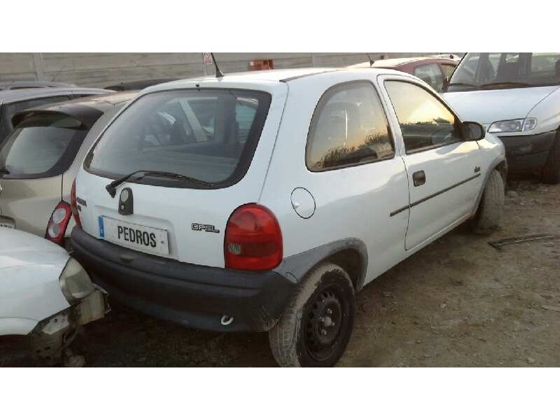 opel corsa b del año 1996