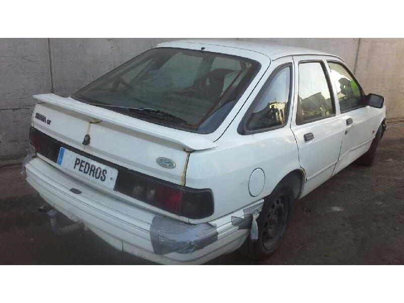 ford sierra berlina del año 1992