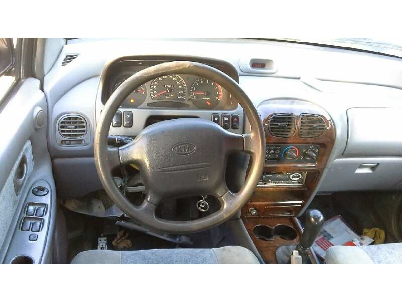 kia joice del año 2000