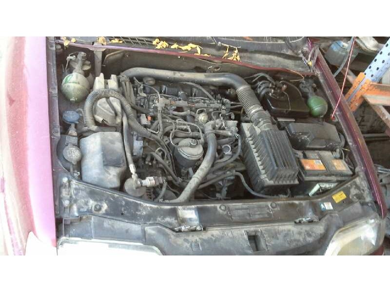 citroen xantia berlina del año 1999