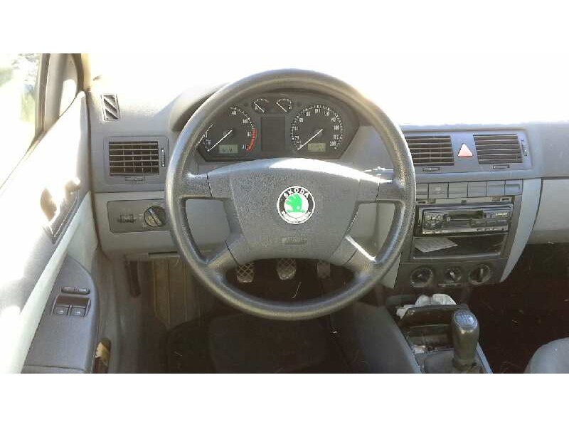 skoda fabia (6y2/6y3) del año 2000