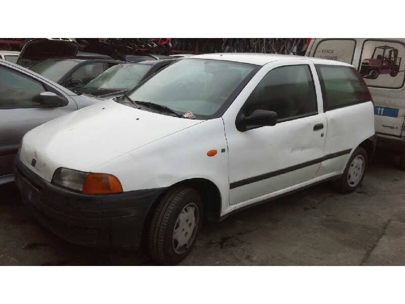 fiat punto berlina (176) del año 1998