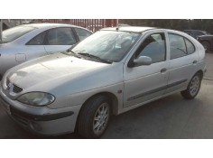 renault megane i fase 2 berlina (ba0) del año 2000