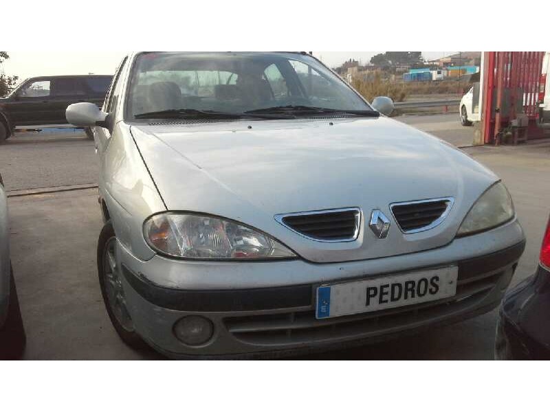 renault megane i fase 2 berlina (ba0) del año 2000