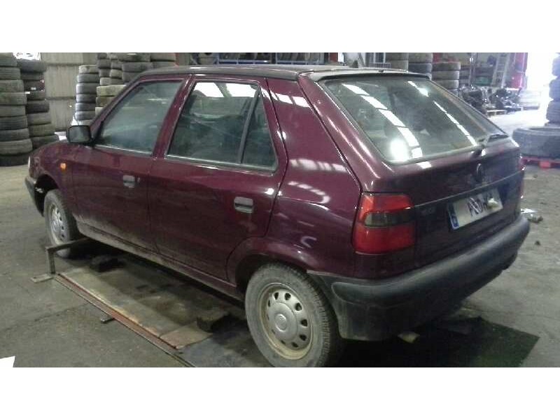 skoda felicia berlina ( 791) del año 1997