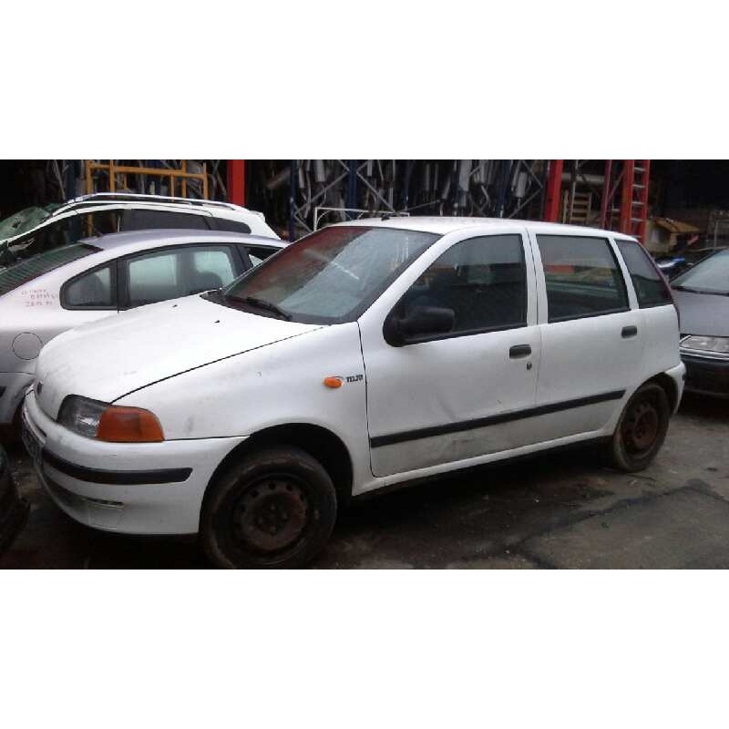 fiat punto berlina (176) del año 1997