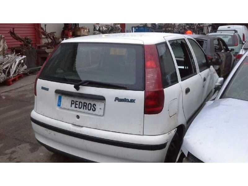 fiat punto berlina (176) del año 1997