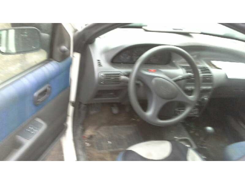 fiat punto berlina (176) del año 1997