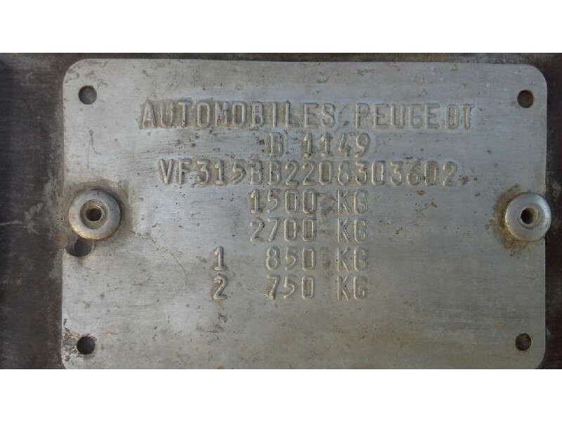 peugeot 405 berlina del año 1988