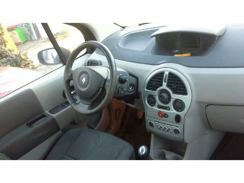 renault modus del año 2005