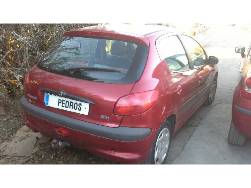 peugeot 206 berlina del año 2002