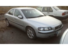 volvo s60 berlina del año 2003