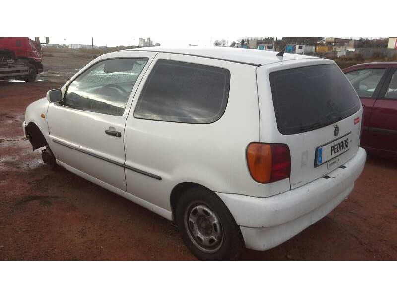 volkswagen polo berlina (6n1) del año 1998