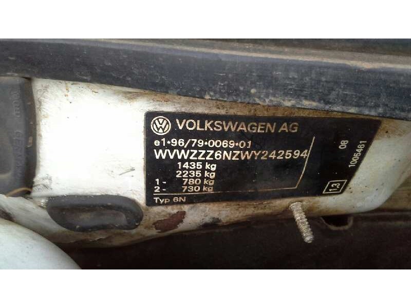 volkswagen polo berlina (6n1) del año 1998