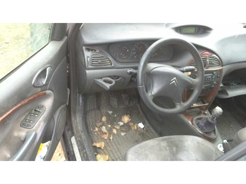 citroen c5 berlina del año 2002