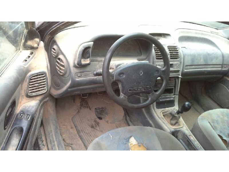 renault laguna (b56) del año 1995