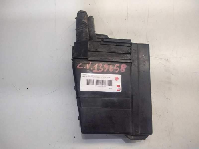 Recambio de caja fusibles para nissan murano (z50) básico referencia OEM IAM 24382CA010  