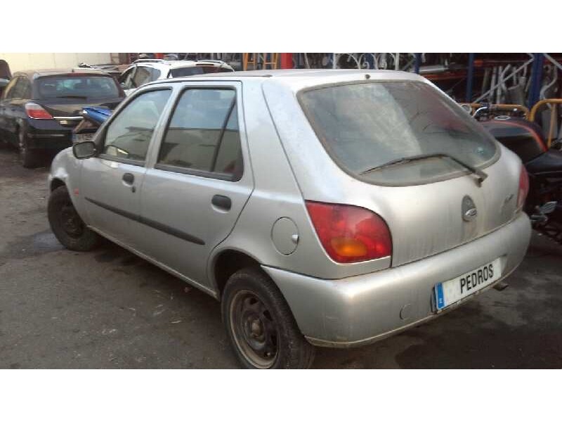 ford fiesta berlina (dx) del año 1998