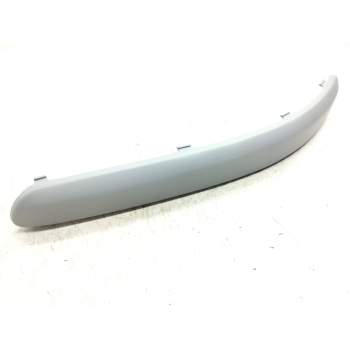 Recambio de molduras paragolpes delanteras para » otros... premium 370 26 g 6x2 referencia OEM IAM 28315535 6Q0807717AGRU 