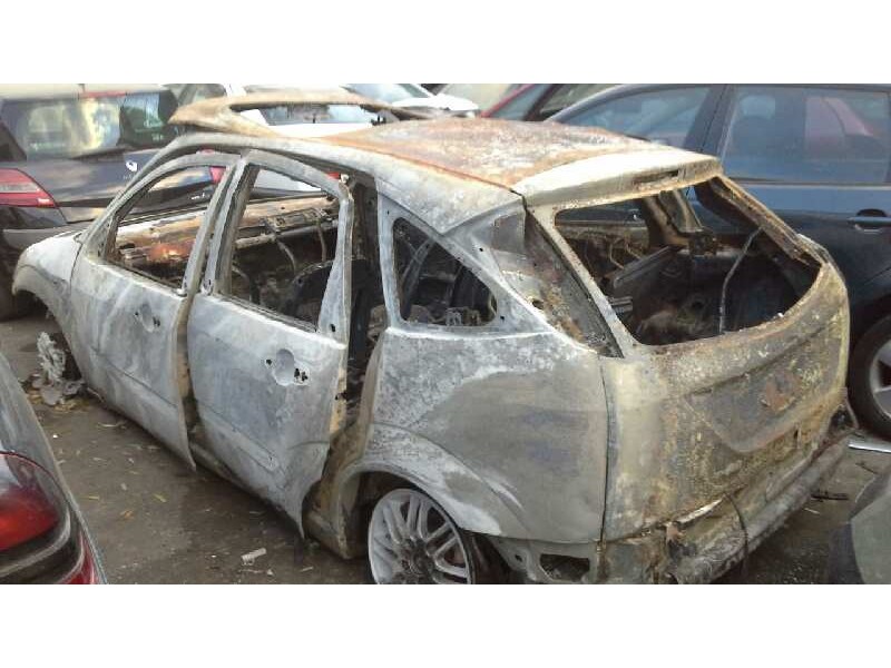 ford focus berlina (cak) del año 1998