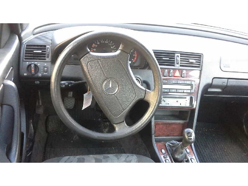 mercedes clase c (w202) berlina del año 1999