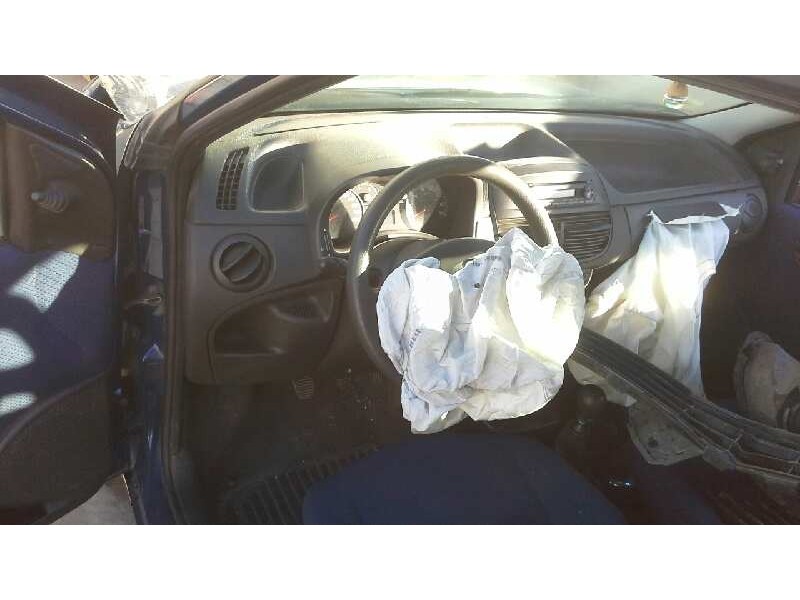 fiat punto berlina (188) del año 2004