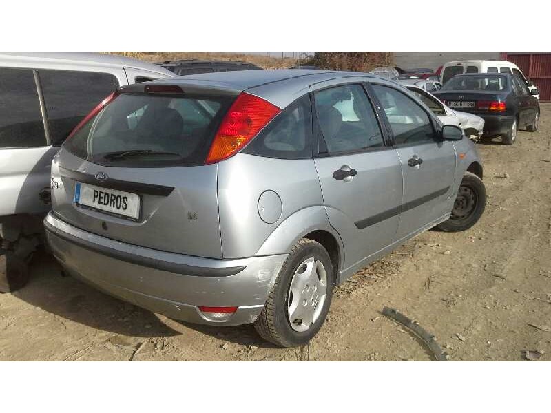 ford focus berlina (cak) del año 2002