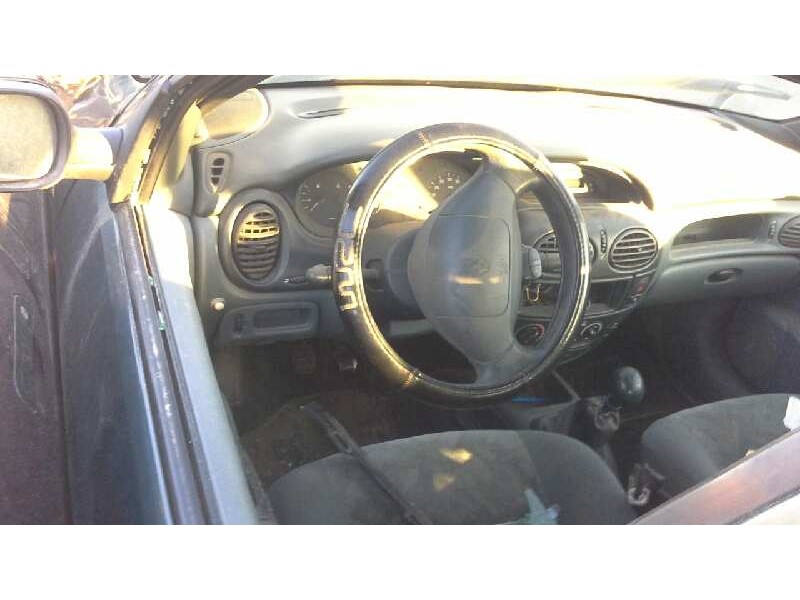 renault megane i classic (la0) del año 1997