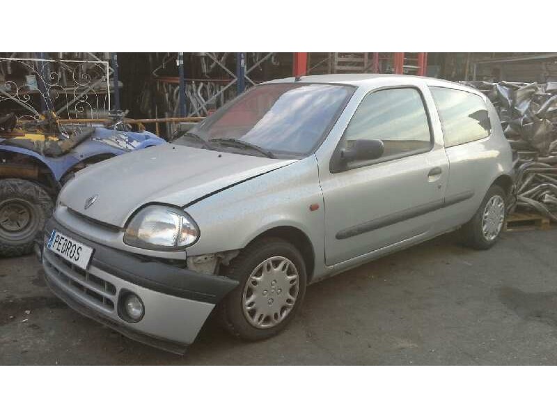 renault clio ii fase i (b/cbo) del año 2000
