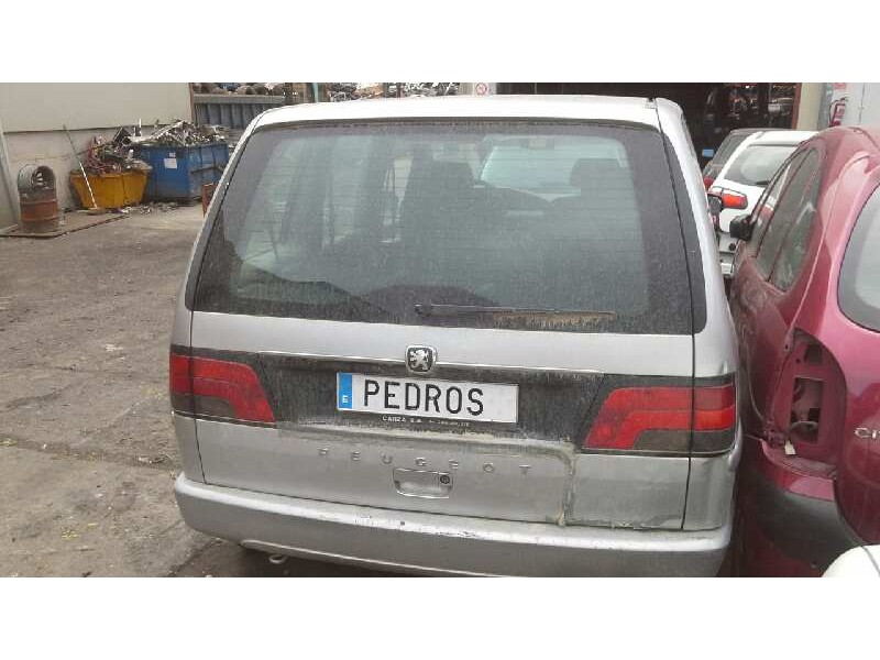 peugeot 806 del año 2000