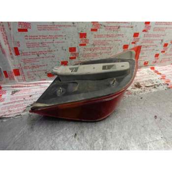 Recambio de piloto trasero derecho para ford fiesta berl./courier porto referencia OEM IAM 89FG13A602 7070864 