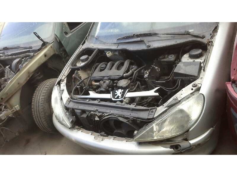peugeot 206 berlina del año 1998