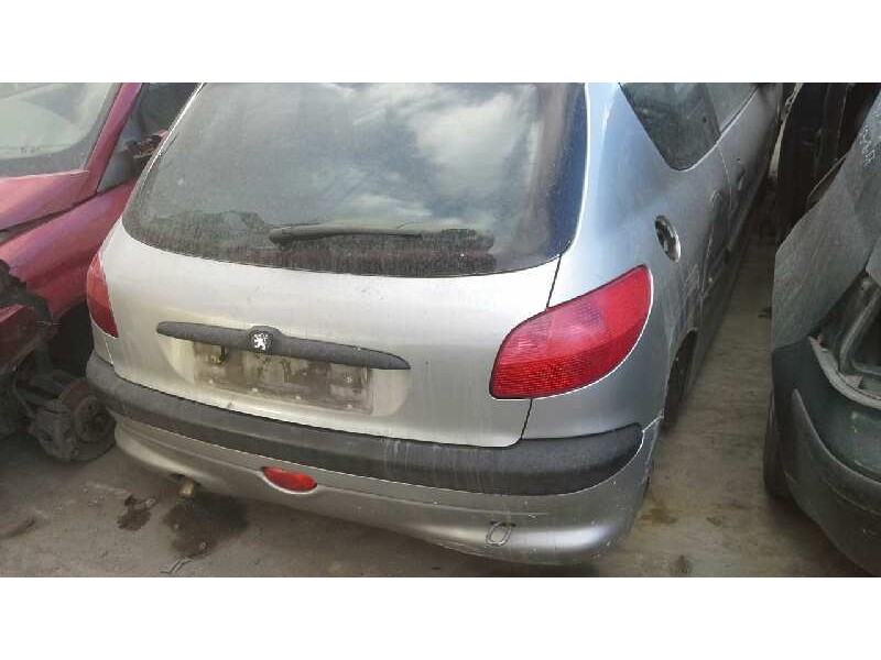 peugeot 206 berlina del año 1998