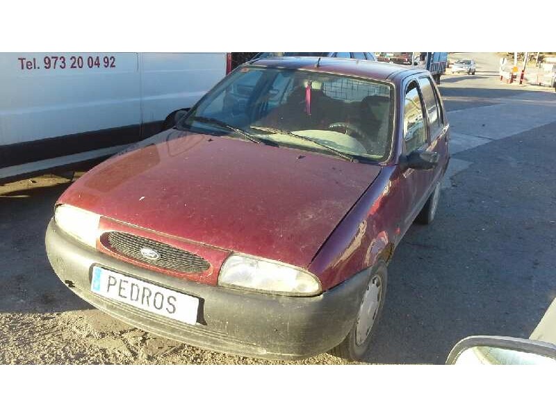 ford fiesta berlina del año 1997
