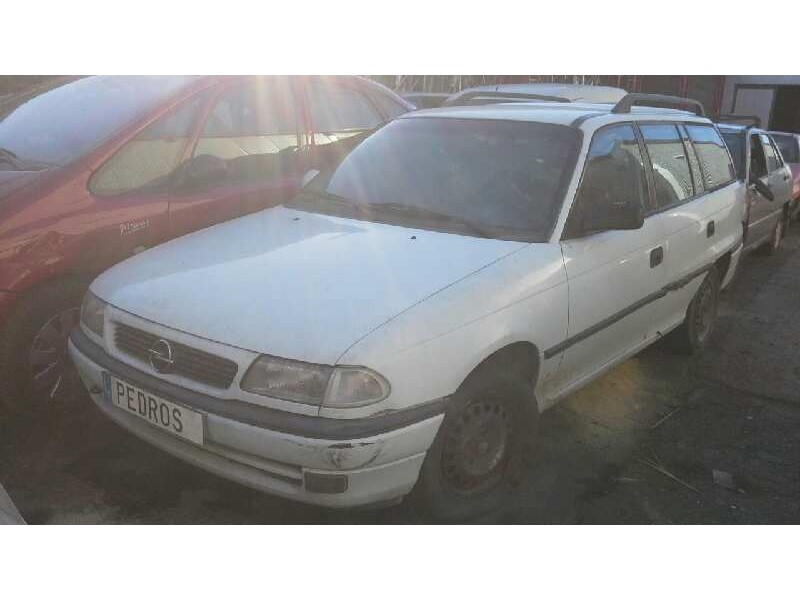 opel astra f caravan del año 1996