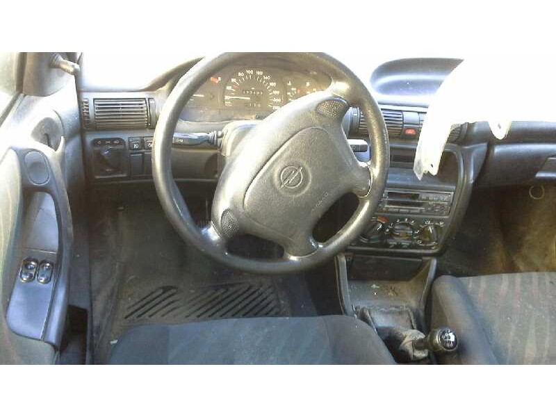 opel astra f caravan del año 1996