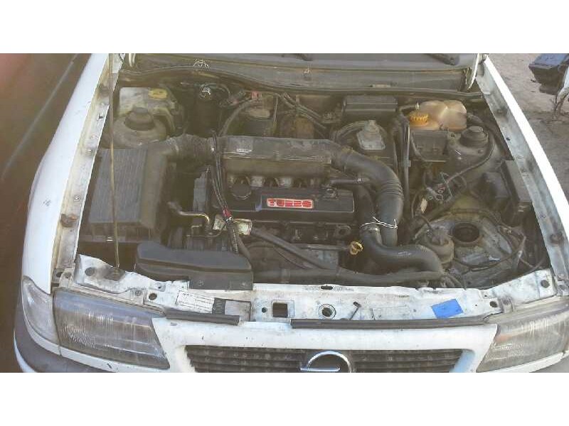 opel astra f caravan del año 1996