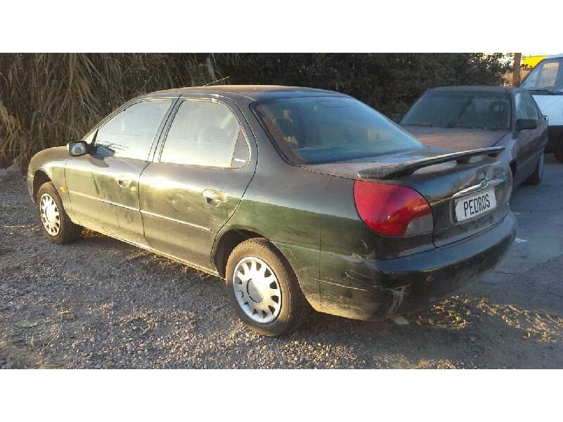 ford mondeo berlina (gd) del año 1996