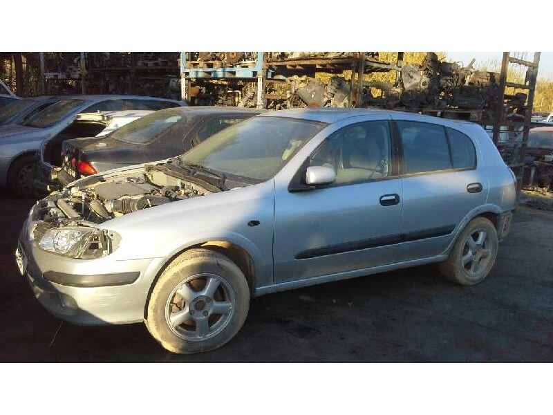 nissan almera (n16/e) del año 2001