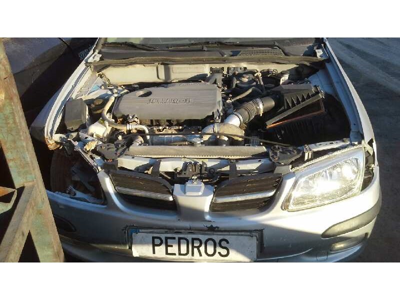 nissan almera (n16/e) del año 2001