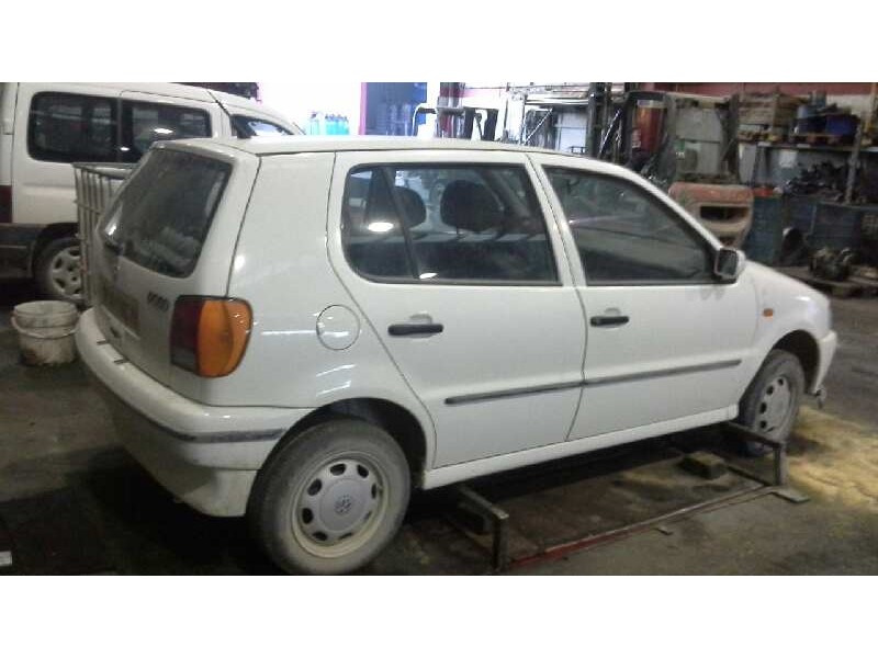 volkswagen polo berlina (6n1) del año 1998